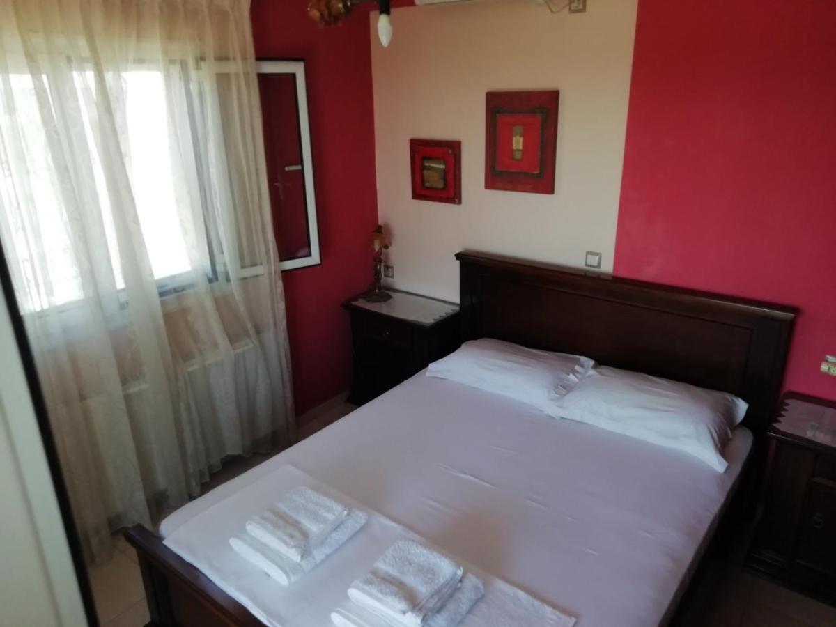 Rural 3-Bedroom House Каламата Екстериор снимка
